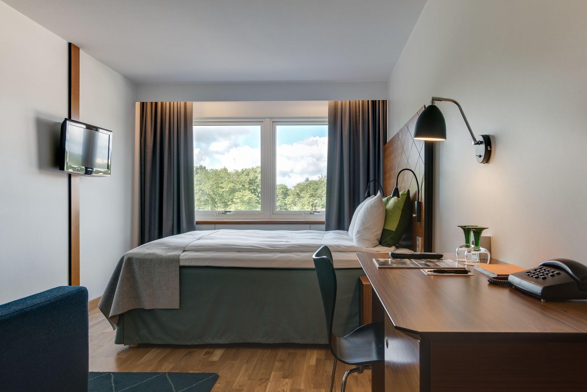 Hotel Quality Grand,