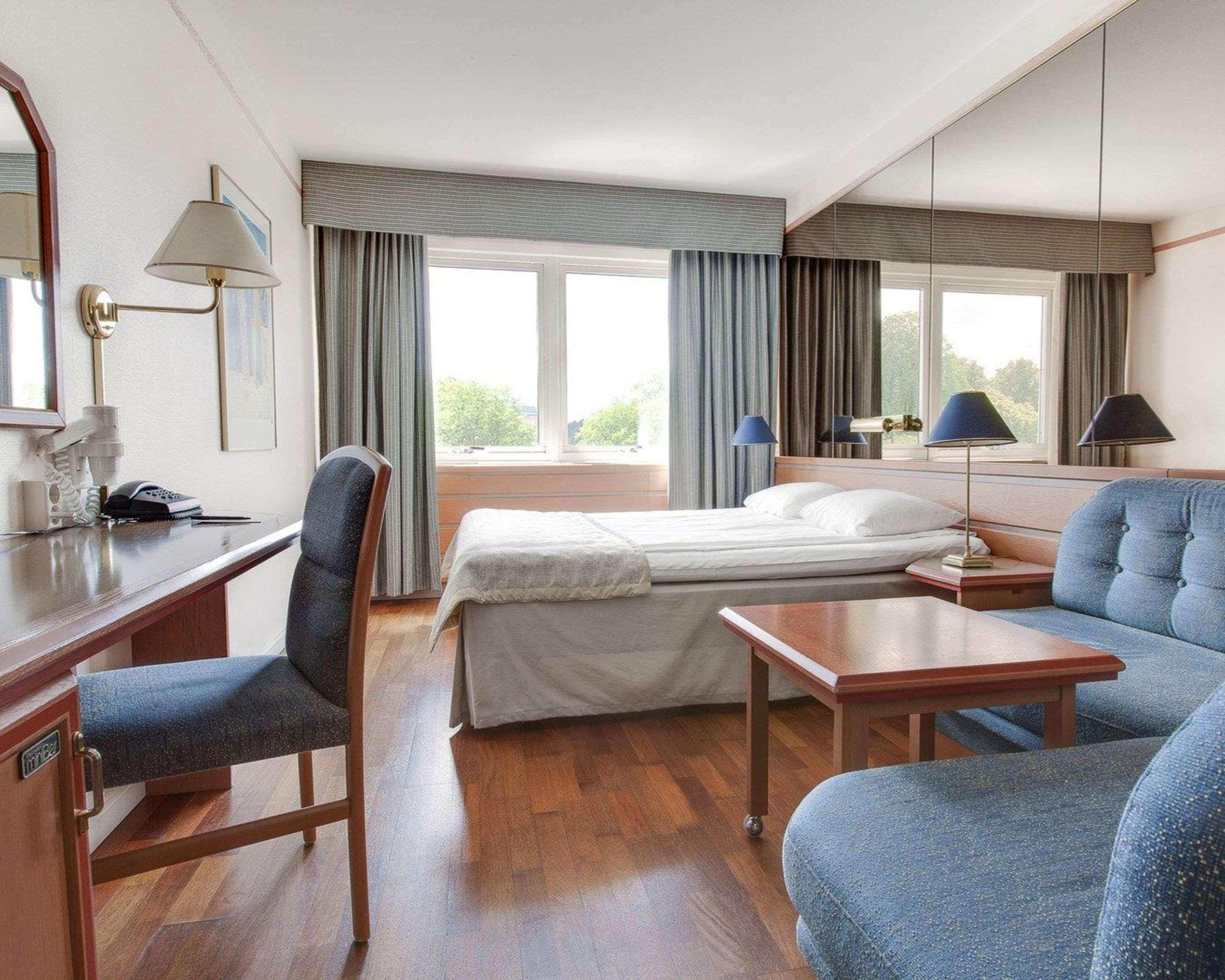 Quality Grand, Hotel 4*