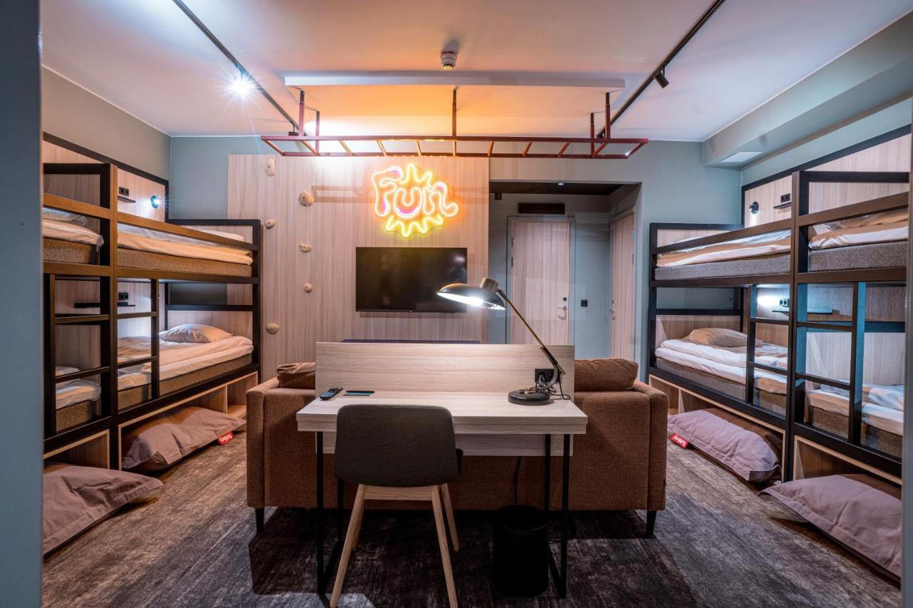 Hotel Quality Grand,
